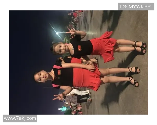 赵丽畅谈足球生涯背后的故事与成长历程 赵丽畅谈足球生涯背后的故事与成长历程